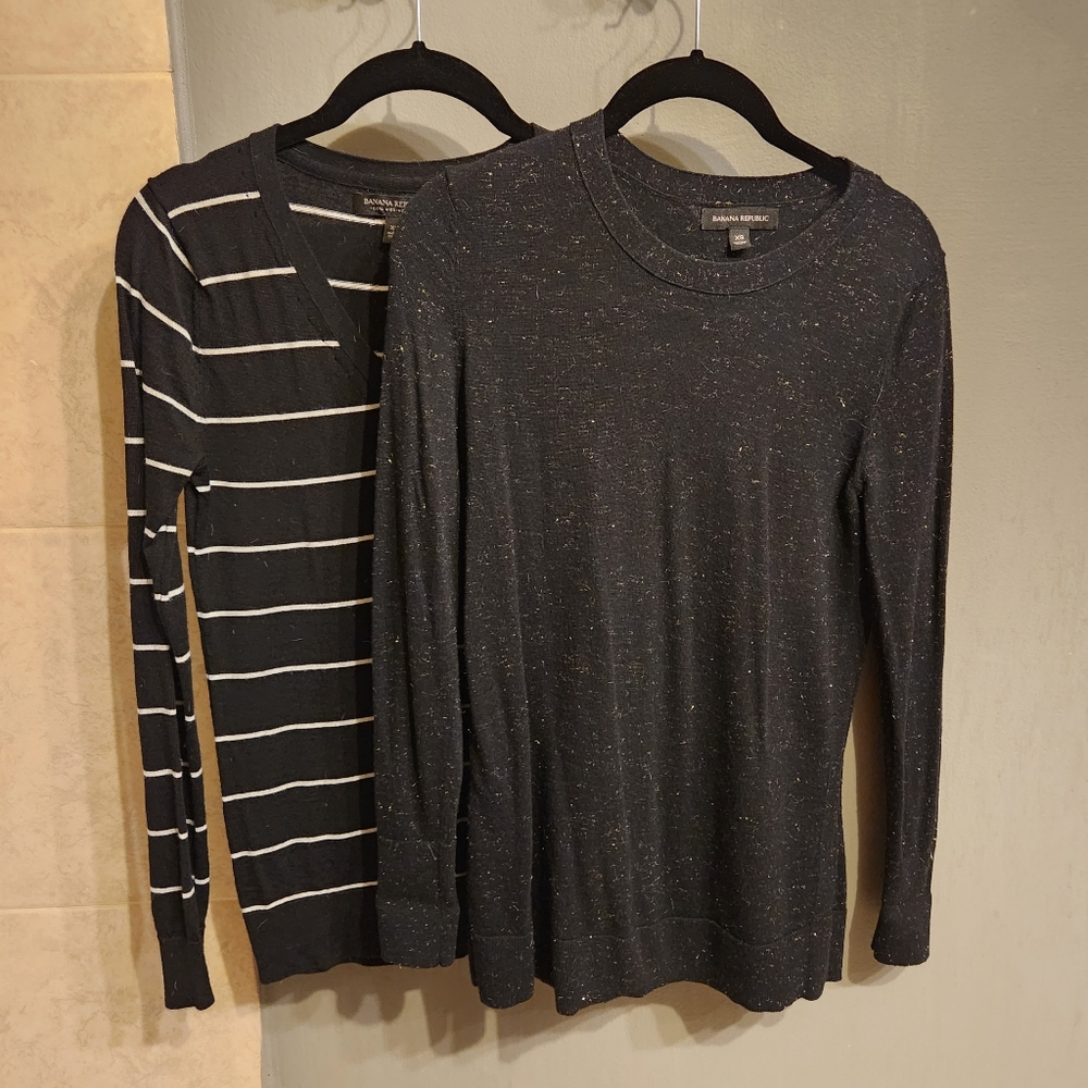 BANANA REPUBLIC Black Lightweight Wool Sweaters XS